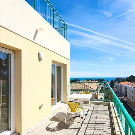Inter-hotel Sea Side Park Apart Otel 3*