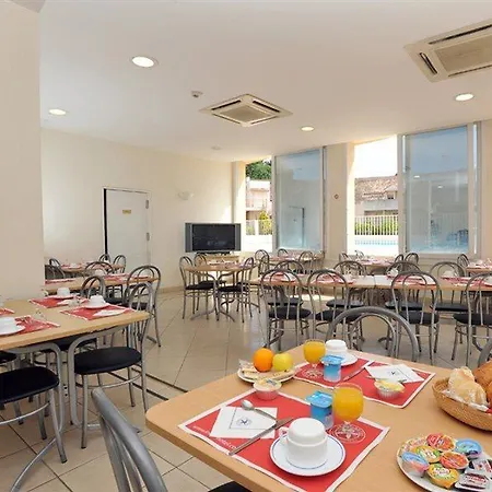 Aparthotel Inter-hotel Sea Side Park Villeneuve-Loubet